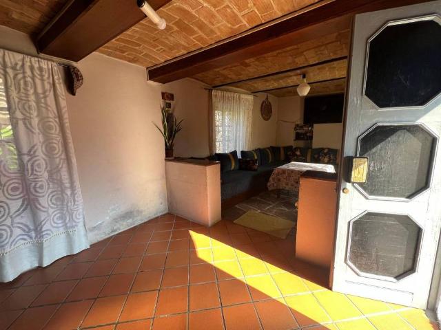 Villa Indipendente in vendita a Piemonte, Asti