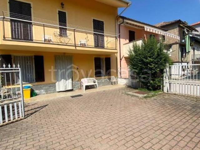 Villa Indipendente in vendita a Piemonte, Asti