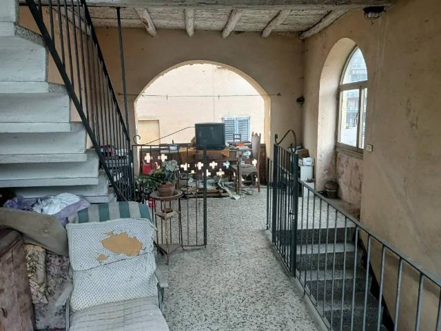 Villa Indipendente in vendita a Induno Olona, Varese