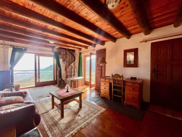 Villa Indipendente in vendita a Cambiesso, Intragna