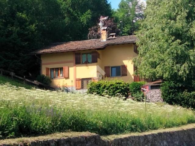 Villa Indipendente in vendita a Introd, Aosta