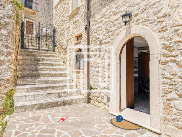 Villa Indipendente in vendita a Introdacqua, Abruzzo
