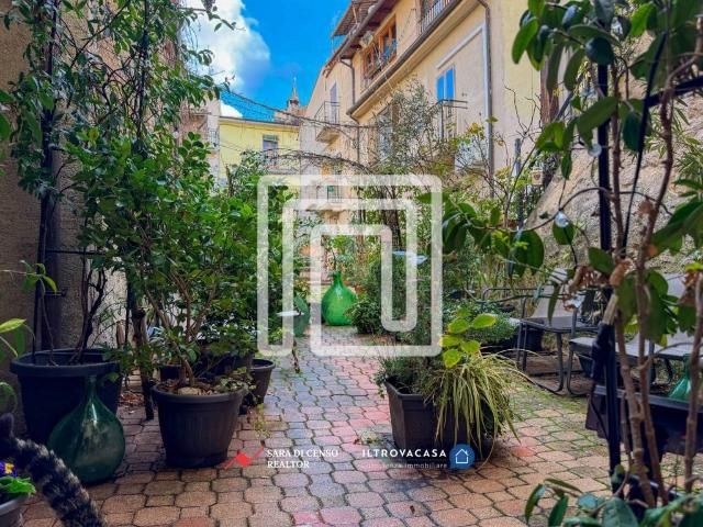 Villa Indipendente in vendita a Introdacqua, Abruzzo