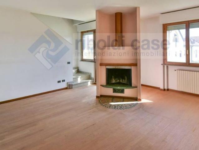 Villa Indipendente in vendita a Villa Romanò, Inverigo