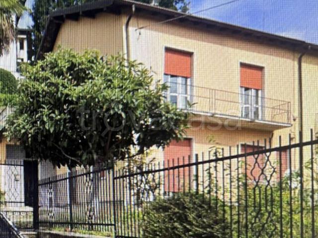Villa Indipendente in vendita a Inverigo, Lombardia
