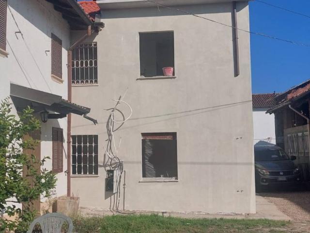 Villa Indipendente in vendita a Monteleone, Inverno e Monteleone