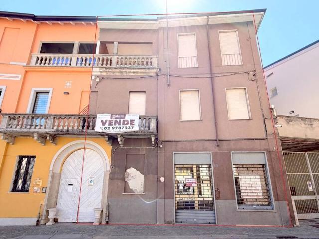 Villa Indipendente in vendita a Inveruno, Lombardia
