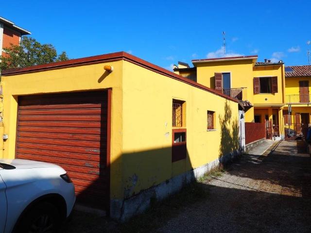 Villa Indipendente in vendita a Inzago, Lombardia
