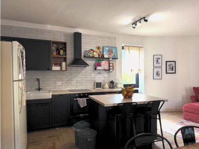 Villa Indipendente in vendita a Comunità montana del Sebino bresciano, Iseo
