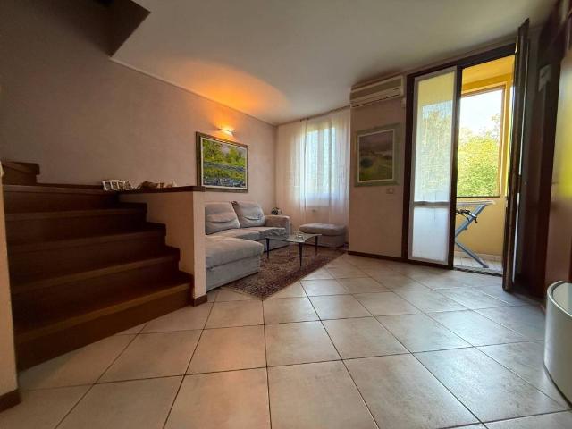 Villa Indipendente in vendita a Iseo, Brescia