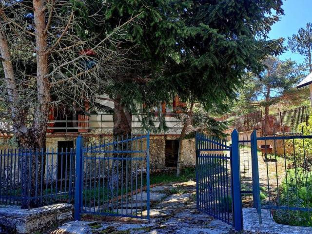 Villa Indipendente in vendita a Isnello, Sicilia