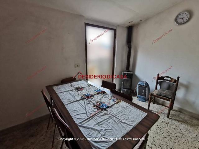 Villa Indipendente in vendita a Isnello, Sicilia