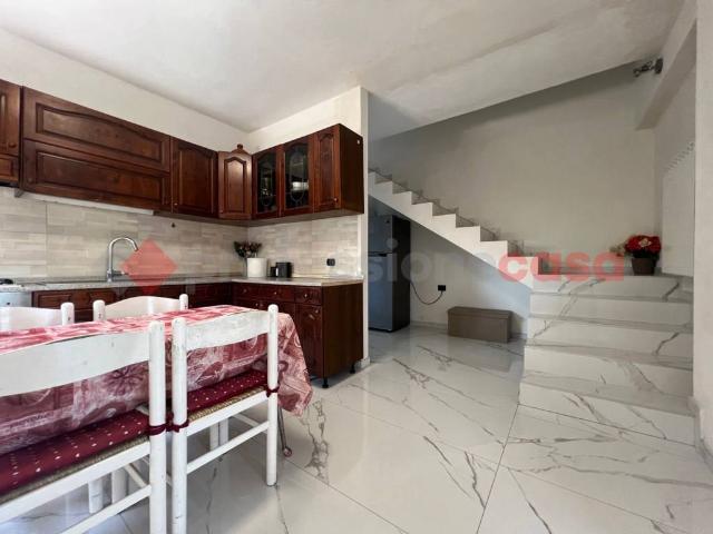 Villa Indipendente in vendita a Isola Rizza, Veneto
