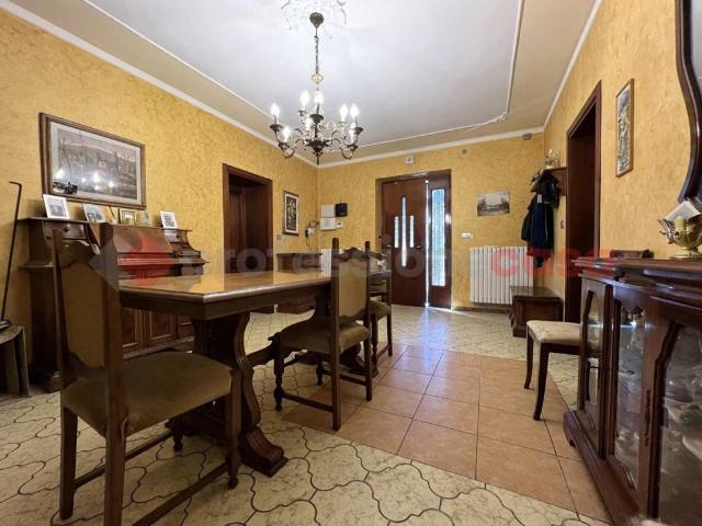 Villa Indipendente in vendita a Isola Rizza, Veneto