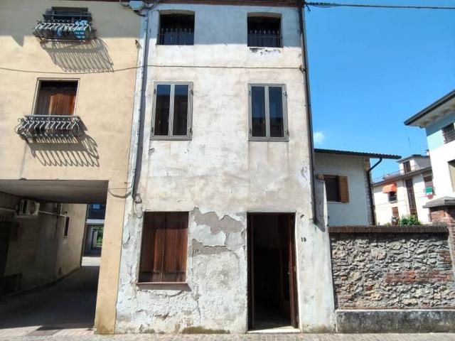Villa Indipendente in vendita a Isola Vicentina, Veneto