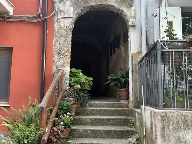 Villa Indipendente in vendita a San Cristoforo, Ispani