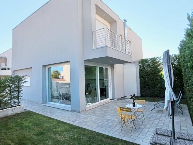 Villa Indipendente in vendita a Jesolo, Veneto