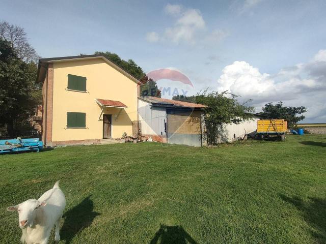 Villa Indipendente in vendita a Jolanda Di Savoia, Reggio Emilia