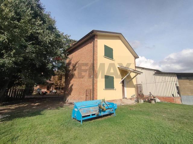 Villa Indipendente in vendita a Jolanda Di Savoia, Reggio Emilia