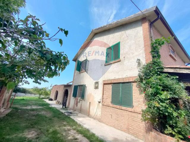 Villa Indipendente in vendita a Jolanda Di Savoia, Reggio Emilia