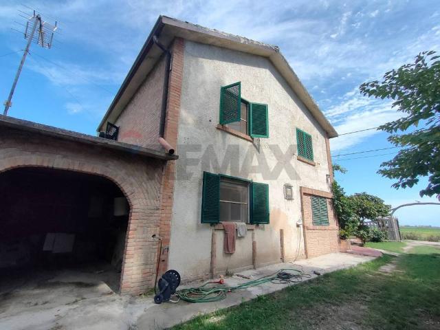 Villa Indipendente in vendita a Jolanda Di Savoia, Reggio Emilia