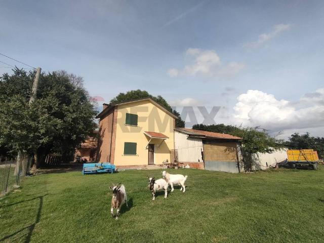 Villa Indipendente in vendita a Jolanda Di Savoia, Reggio Emilia