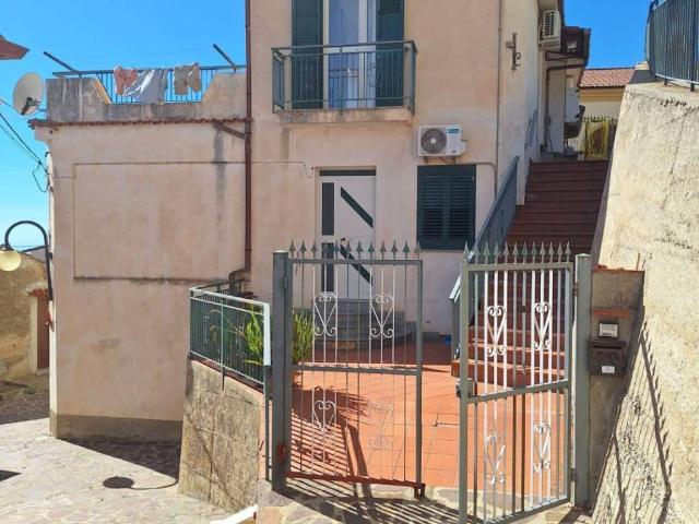 Villa Indipendente in vendita a Calabria, Vibo Valentia