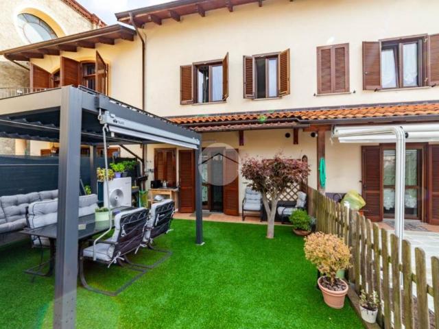 Villa Indipendente in vendita a Unione Montana di Comuni delle Valli di Lanzo, Ceronda e Casternone, Piemonte