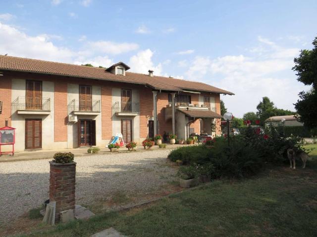 Villa Indipendente in vendita a Tetti Griffa, La Loggia