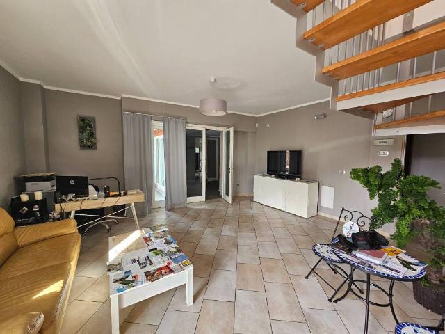 Villa Indipendente in vendita a Piemonte, Cuneo