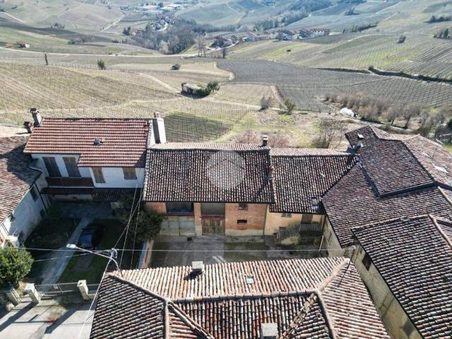 Villa Indipendente in vendita a La Morra, Cuneo