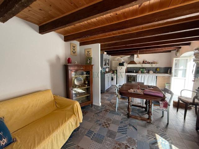 Villa Indipendente in vendita a Fabiano Alto, La Spezia