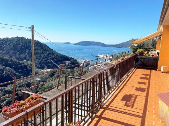 Villa Indipendente in vendita a Gatessa, La Spezia