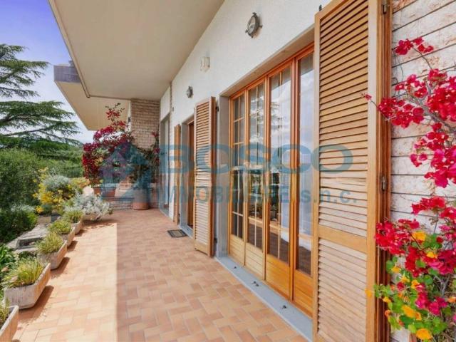Villa Indipendente in vendita a Porta Rocca, La Spezia