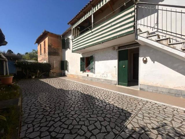 Villa Indipendente in vendita a La Spezia, Liguria