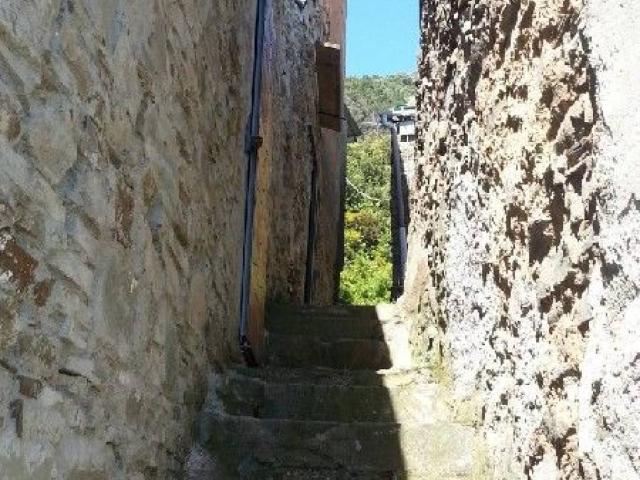 Villa Indipendente in vendita a Acquasanta, La Spezia