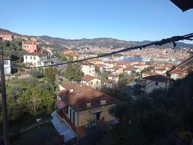 Villa Indipendente in vendita a Fabiano Alto, La Spezia