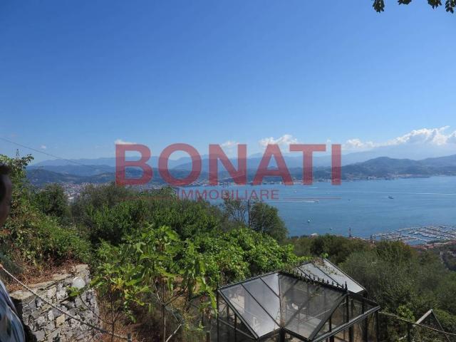 Villa Indipendente in vendita a Pianello, La Spezia