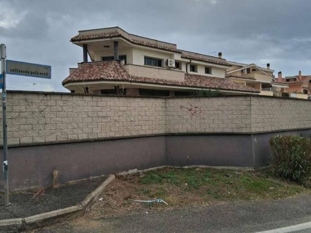 Villa Indipendente in vendita a Piane di Vaccina, Roma Capitale