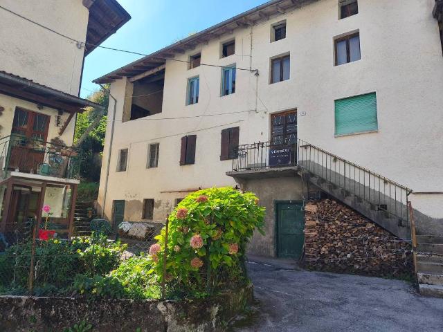 Villa Indipendente in vendita a Molini, Laghi