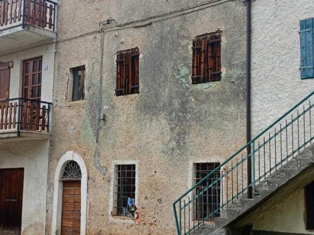 Villa Indipendente in vendita a Laghi, Veneto