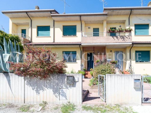 Villa Indipendente in vendita a Unione Delta del Po, Lagosanto