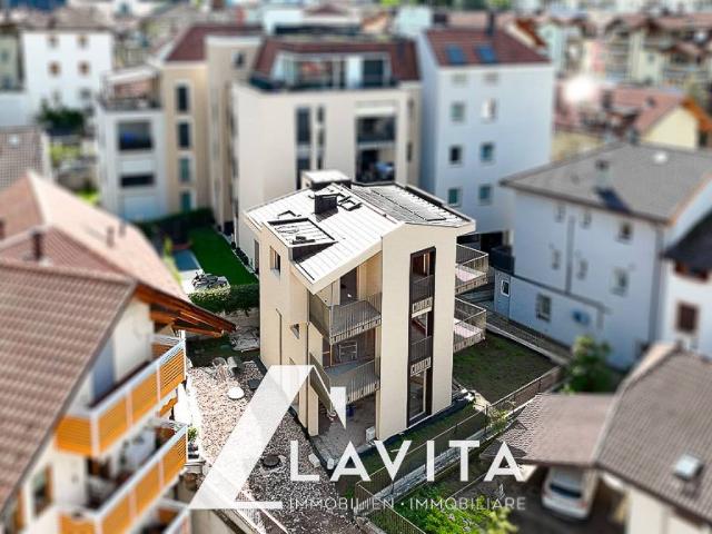 Villa Indipendente in vendita a Überetsch-Unterland - Oltradige-Bassa Atesina, Laives - Leifers