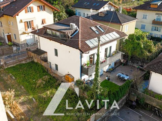 Villa Indipendente in vendita a Überetsch-Unterland - Oltradige-Bassa Atesina, Laives - Leifers