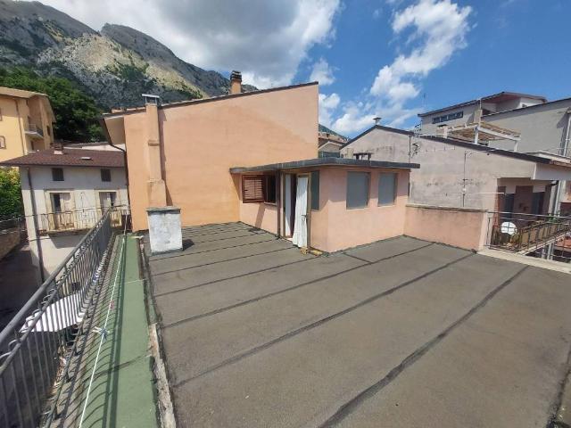 Villa Indipendente in vendita a Lama Dei Peligni, Abruzzo