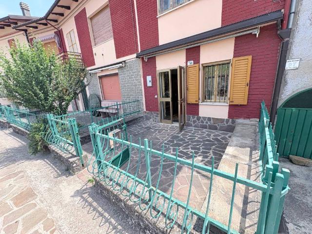 Villa Indipendente in vendita a Unione dei comuni del Frignano, Lama Mocogno