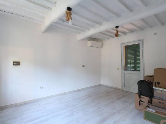 Villa Indipendente in vendita a Borgano, Lamporecchio