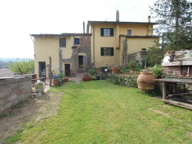 Villa Indipendente in vendita a Giugnano, Lamporecchio