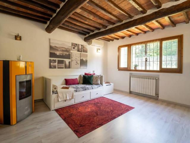 Villa Indipendente in vendita a Borgano, Lamporecchio