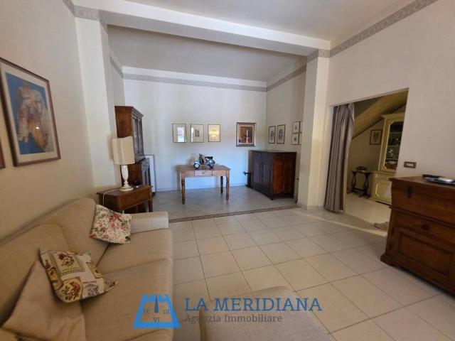 Villa Indipendente in vendita a Lamporecchio, Toscana